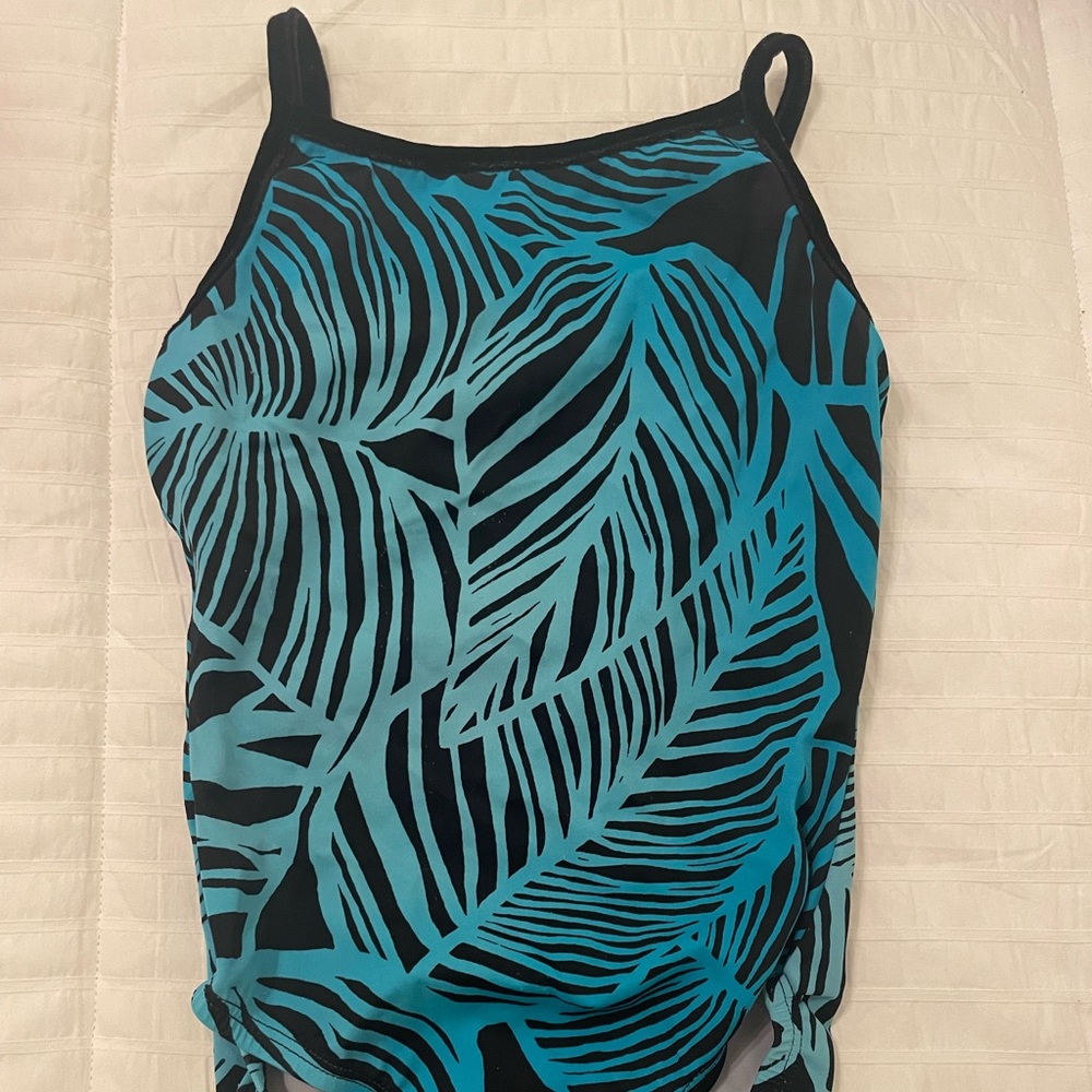 Child Large/Adult Small Leotard